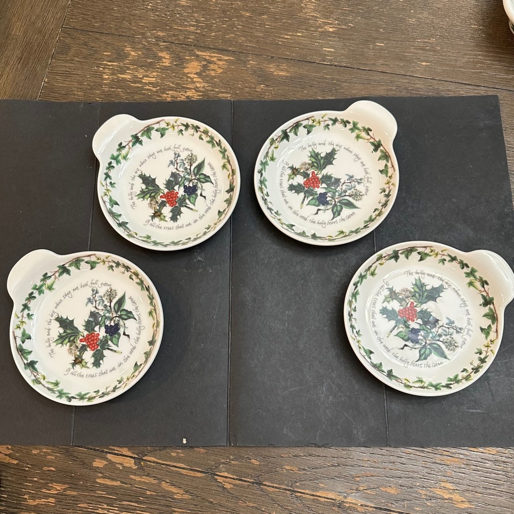 Portmeirion Vintage The Holly and The Ivy Tab Handled Small Round Plates 4 Pc